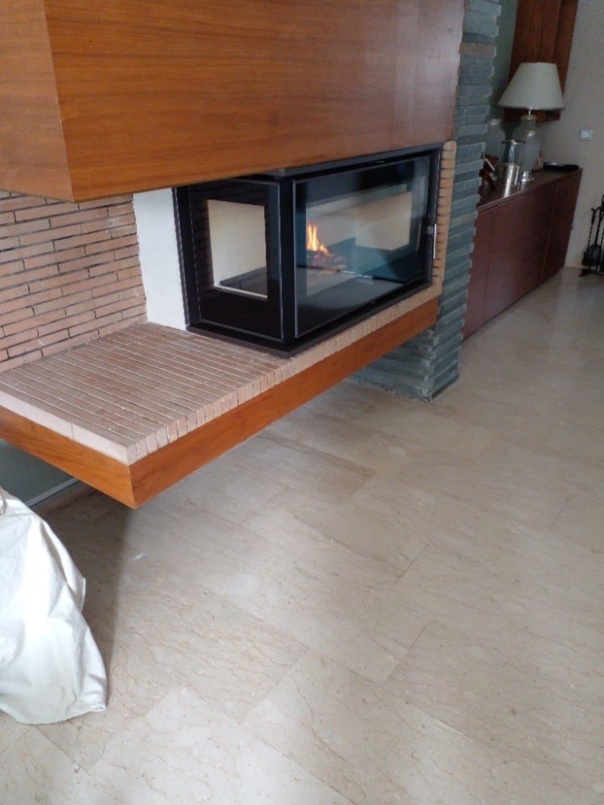 Foyer double face central